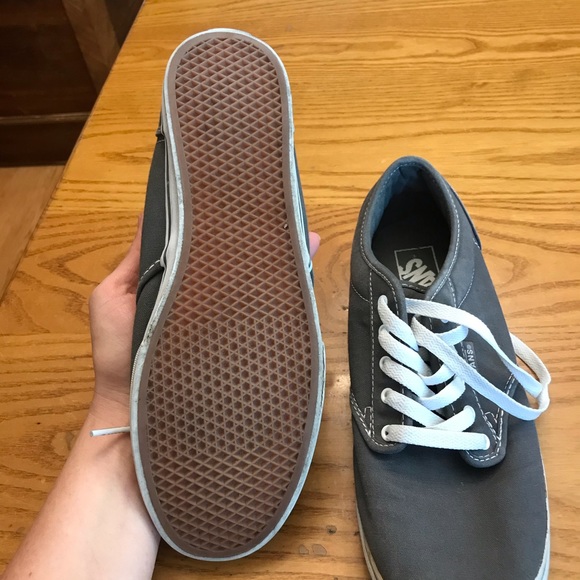 Like new VANS size 10! - Picture 4 of 5